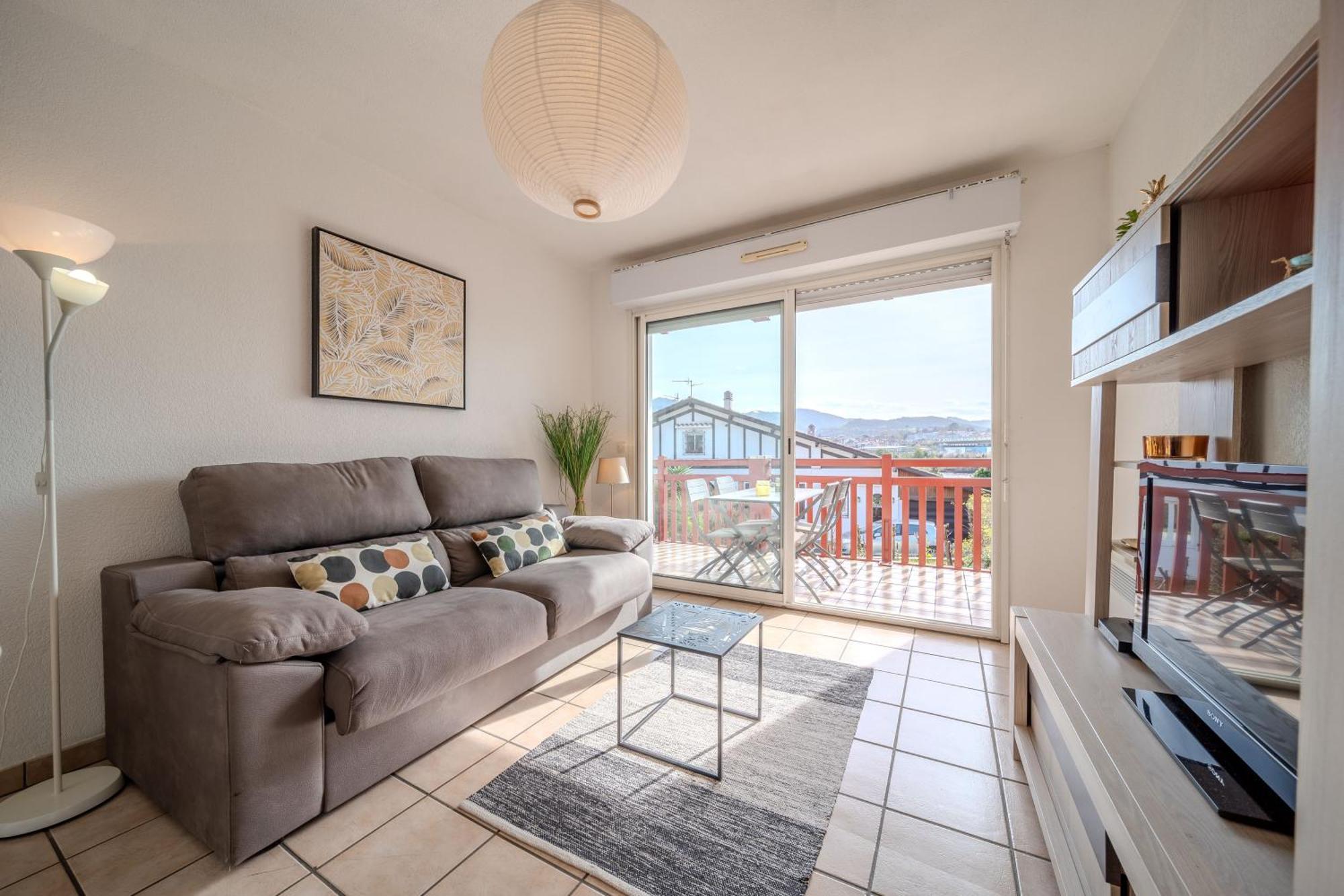 Atlantic Selection - Le Bidassoa - Avec Piscine Et Parking Apartment